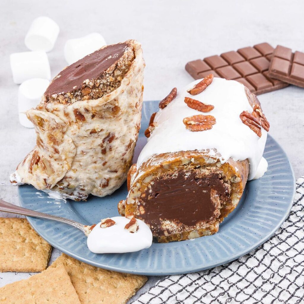 Fudging Best S’mores Roll