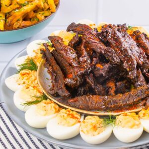 Cecina de vaca y huevos endiablados!