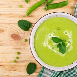 Kalte Erbsen-Minz Suppe