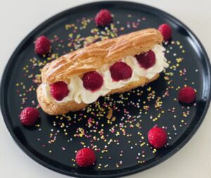Éclair vanille framboise