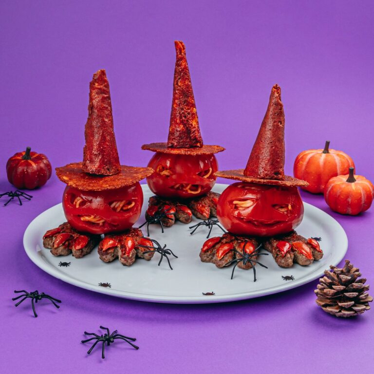 Les tomates farcies d’Halloween Les tomates farcies d’Halloween
