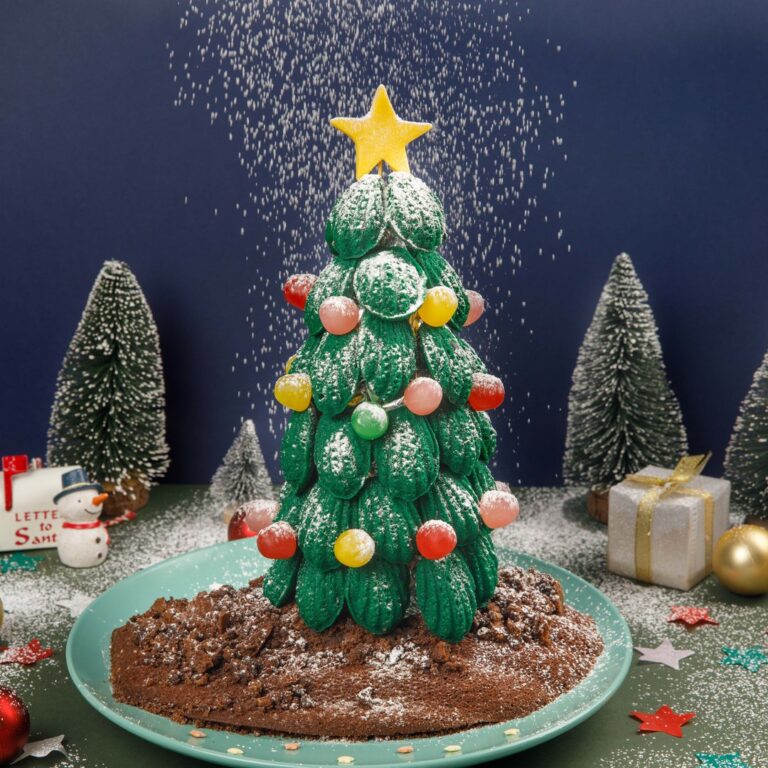 Madeleine Christmas Tree