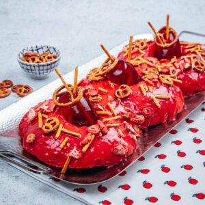 Rosca trançada de morangos