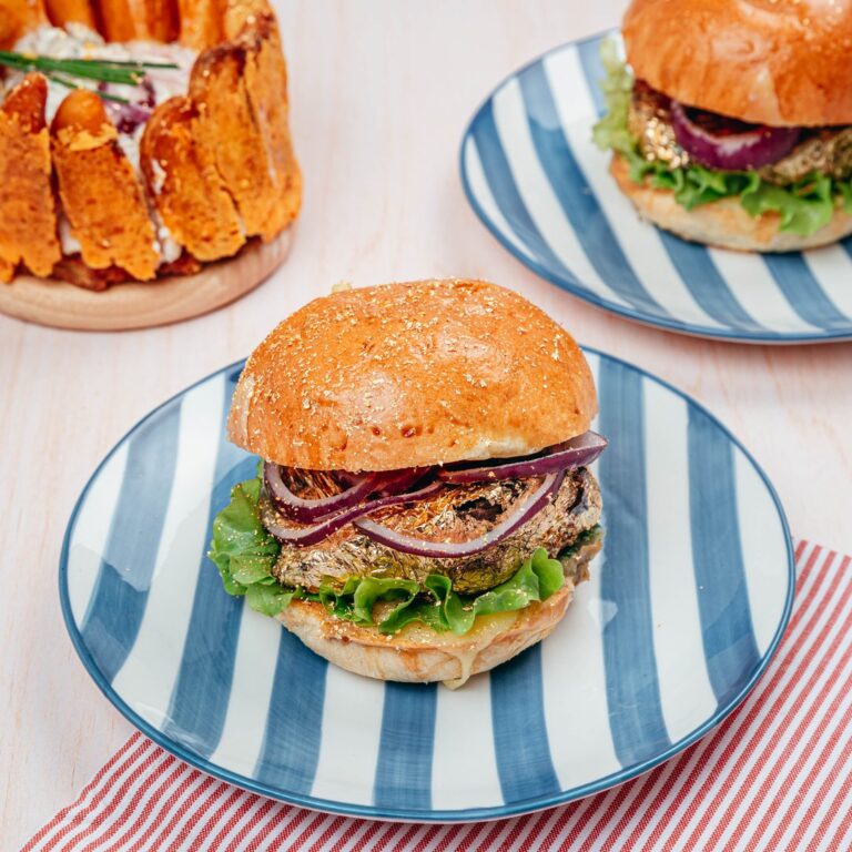¡La increíble hamburguesa dorada! ¡La increíble hamburguesa dorada!