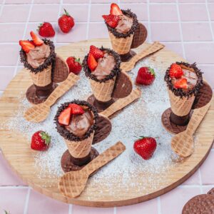 Mousse au chocolat en cornet
