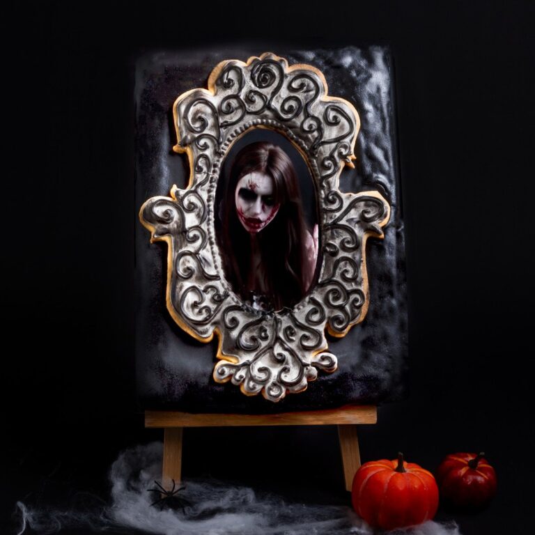 Haunted Mirror Cake