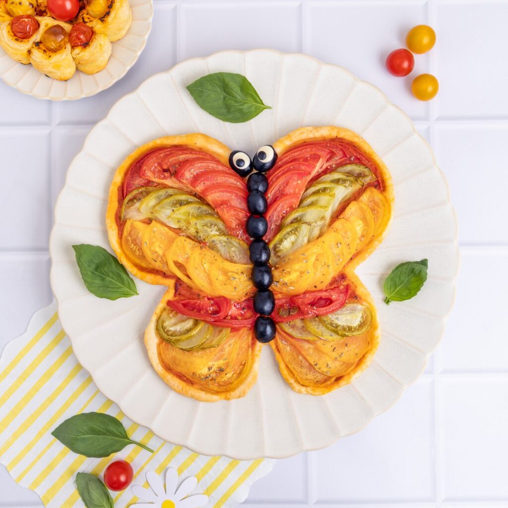 Tarte à la tomate papillon