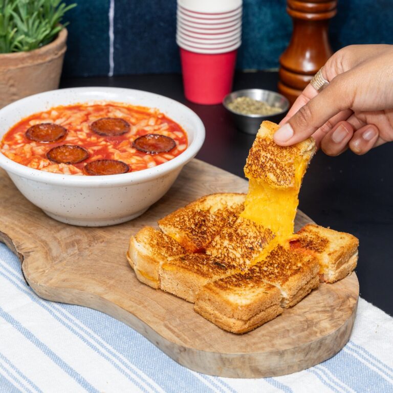 Tomato soup & grilled cheese