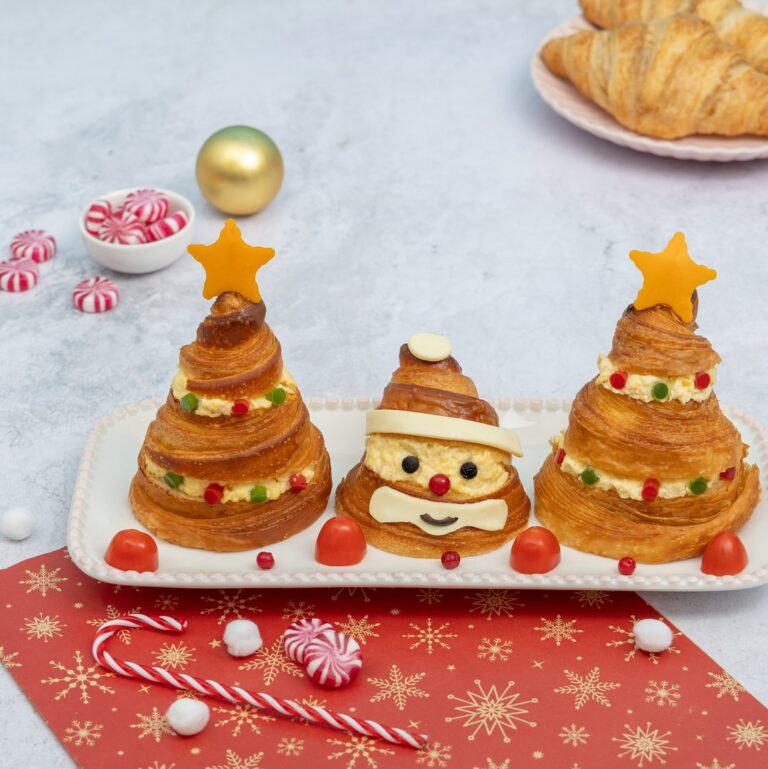 Les croissants sapins et père Noël Les croissants sapins et père Noël
