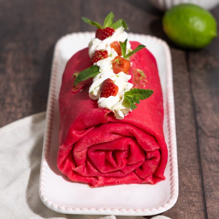 Crêpes fraisier roulé Crêpes fraisier roulé