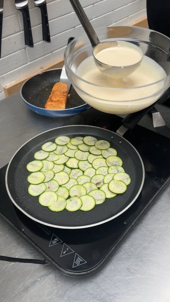 Crepes ripiene di salmone e zucchine🐟