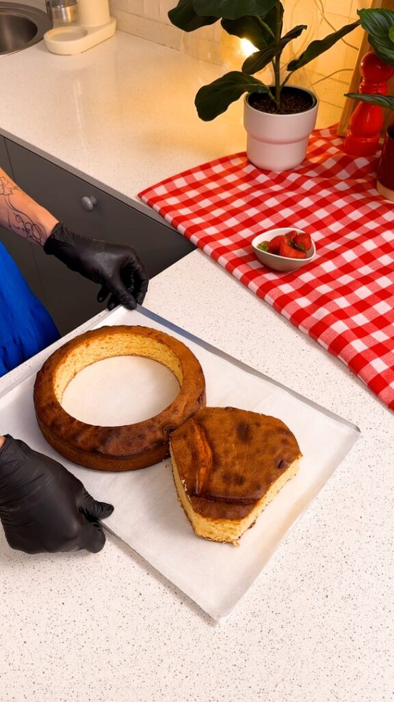 Délicieuses sucettes en forme d&rsquo;anneau pour la fête de fiançailles