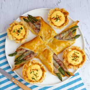 La tarte feuilletée aux asperges