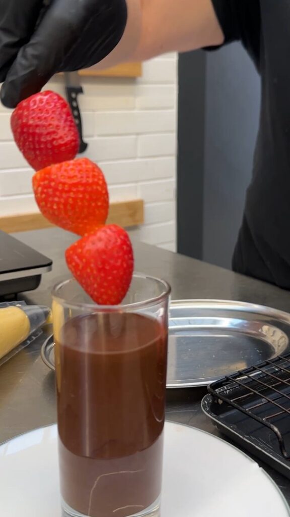 Strawberries Churros Skewers🍓🍢