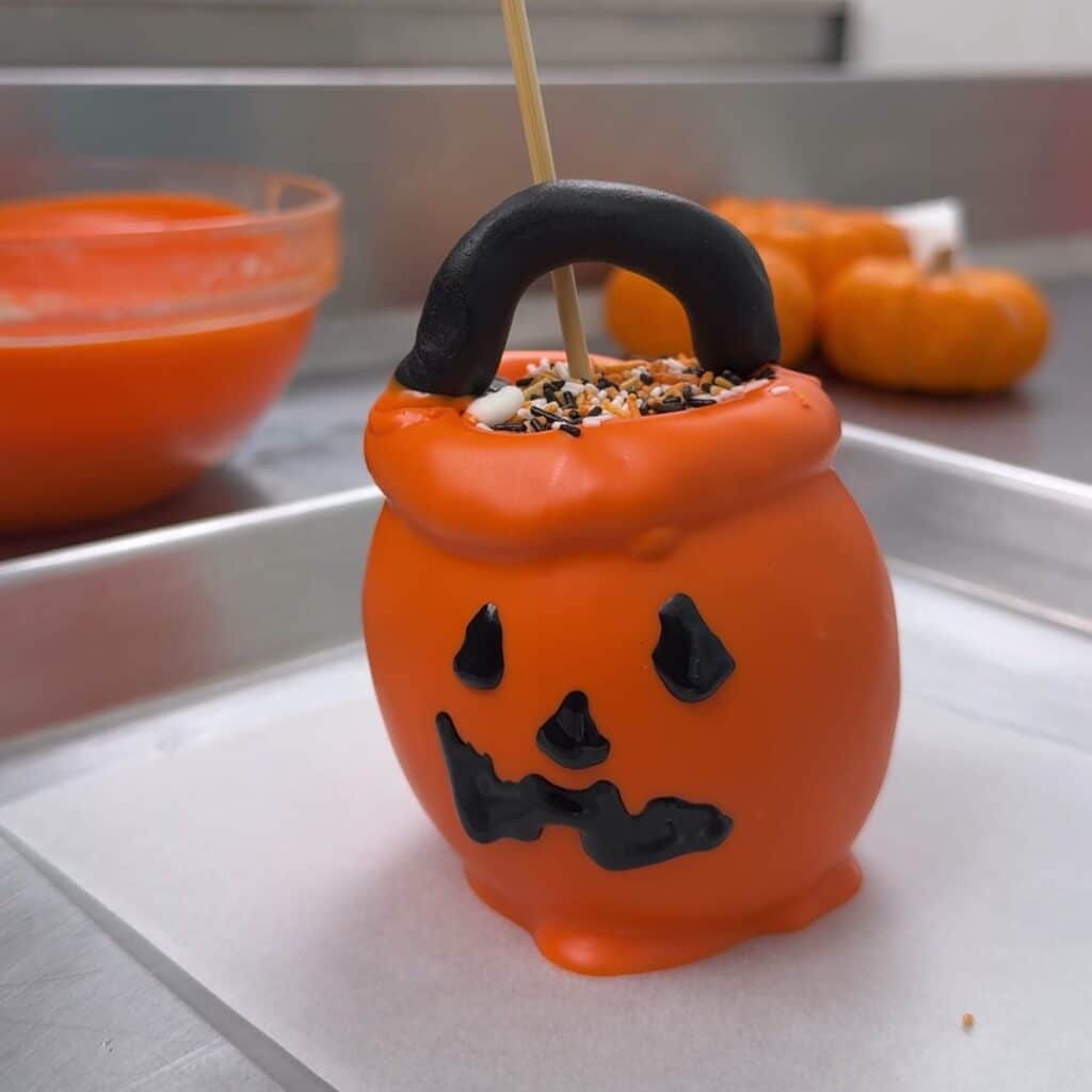 La pomme citrouille d&rsquo;Halloween
